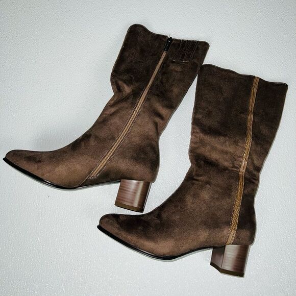 J & Elizabeth Brown Suede Short Heels Boots Size 6 New In Box - Picture 4 of 12